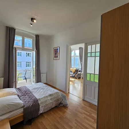Apartment Frieda 5 - 100m Zum